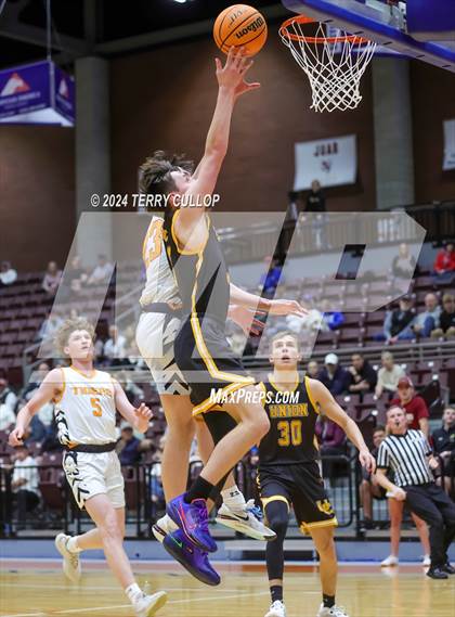 Thumbnail 2 in Union vs. Ogden (UHSAA 3A Quarterfinal) photogallery.