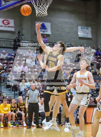 Thumbnail 1 in Union vs. Ogden (UHSAA 3A Quarterfinal) photogallery.