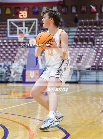 Thumbnail 2 in Union vs. Ogden (UHSAA 3A Quarterfinal) photogallery.