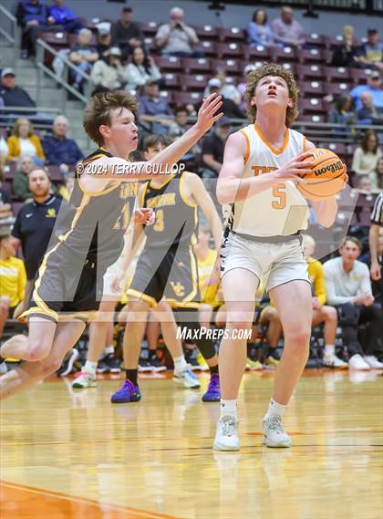 Thumbnail 1 in Union vs. Ogden (UHSAA 3A Quarterfinal) photogallery.