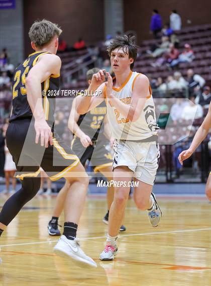 Thumbnail 1 in Union vs. Ogden (UHSAA 3A Quarterfinal) photogallery.