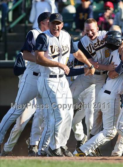 Thumbnail 1 in Hilton vs. Victor (Section 5 Class AA Final) photogallery.