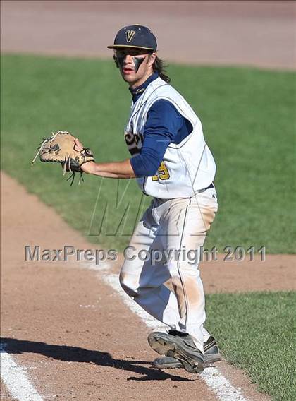 Thumbnail 3 in Hilton vs. Victor (Section 5 Class AA Final) photogallery.