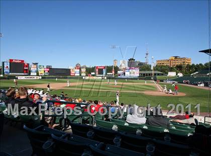 Thumbnail 1 in Hilton vs. Victor (Section 5 Class AA Final) photogallery.