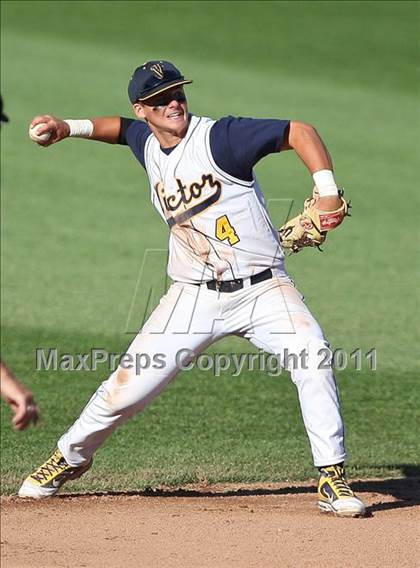 Thumbnail 2 in Hilton vs. Victor (Section 5 Class AA Final) photogallery.