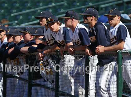 Thumbnail 1 in Hilton vs. Victor (Section 5 Class AA Final) photogallery.
