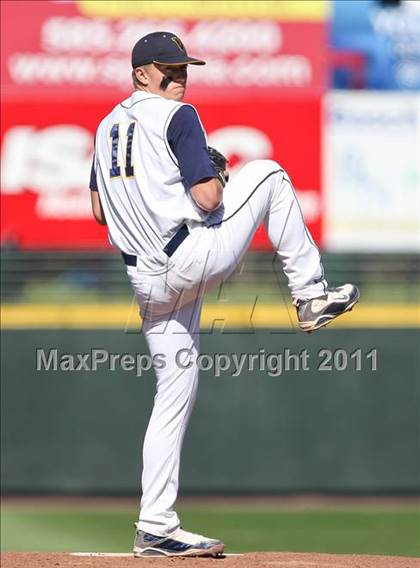 Thumbnail 1 in Hilton vs. Victor (Section 5 Class AA Final) photogallery.