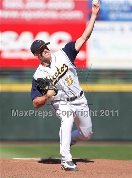 Thumbnail 2 in Hilton vs. Victor (Section 5 Class AA Final) photogallery.