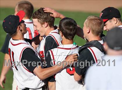 Thumbnail 3 in Hilton vs. Victor (Section 5 Class AA Final) photogallery.