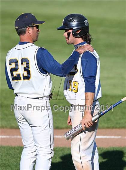 Thumbnail 2 in Hilton vs. Victor (Section 5 Class AA Final) photogallery.