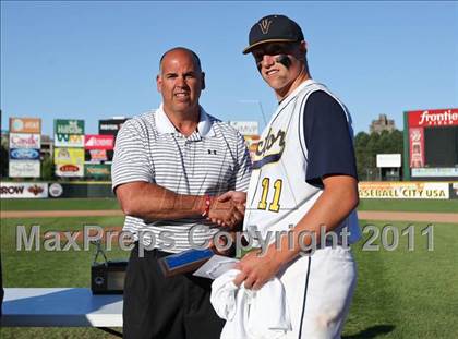 Thumbnail 2 in Hilton vs. Victor (Section 5 Class AA Final) photogallery.