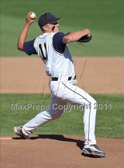 Thumbnail 3 in Hilton vs. Victor (Section 5 Class AA Final) photogallery.