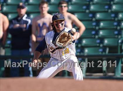 Thumbnail 2 in Hilton vs. Victor (Section 5 Class AA Final) photogallery.