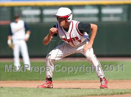 Thumbnail 2 in Hilton vs. Victor (Section 5 Class AA Final) photogallery.