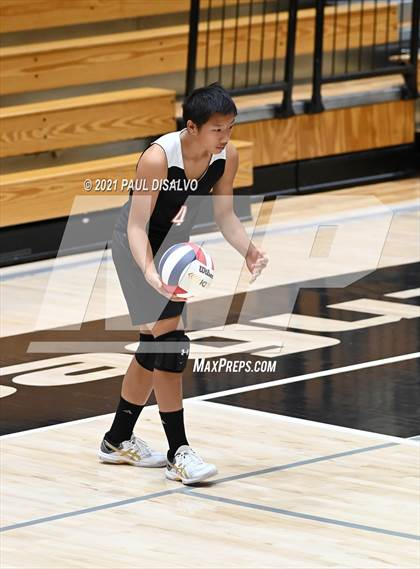 Thumbnail 3 in Douglas County vs. Eaglecrest (CHSAA 5A Semi-Final) photogallery.