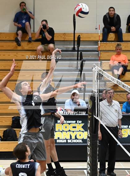 Thumbnail 3 in Douglas County vs. Eaglecrest (CHSAA 5A Semi-Final) photogallery.