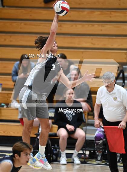Thumbnail 3 in Douglas County vs. Eaglecrest (CHSAA 5A Semi-Final) photogallery.
