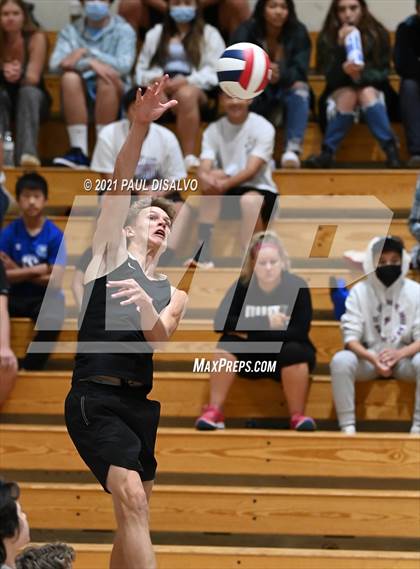 Thumbnail 1 in Douglas County vs. Eaglecrest (CHSAA 5A Semi-Final) photogallery.