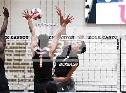 Thumbnail 3 in Douglas County vs. Eaglecrest (CHSAA 5A Semi-Final) photogallery.