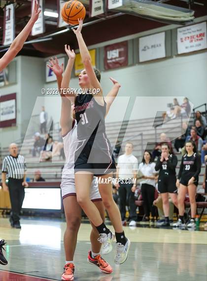 Thumbnail 2 in Viewmont vs. Jordan (Beetdigger Classic) photogallery.