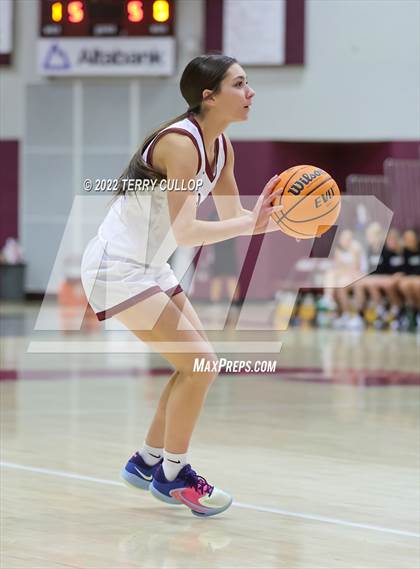 Thumbnail 1 in Viewmont vs. Jordan (Beetdigger Classic) photogallery.