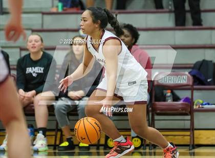 Thumbnail 2 in Viewmont vs. Jordan (Beetdigger Classic) photogallery.