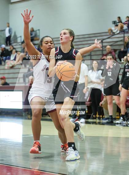 Thumbnail 1 in Viewmont vs. Jordan (Beetdigger Classic) photogallery.