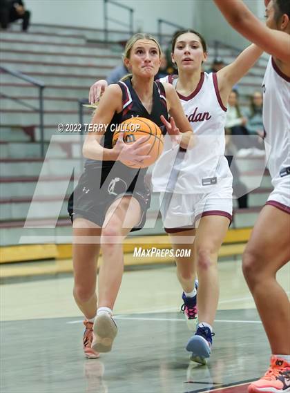 Thumbnail 1 in Viewmont vs. Jordan (Beetdigger Classic) photogallery.