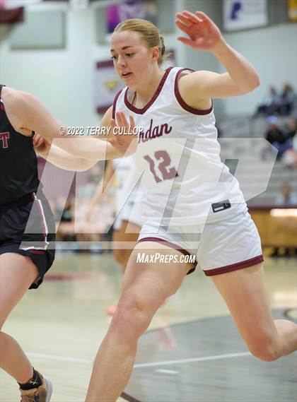 Thumbnail 2 in Viewmont vs. Jordan (Beetdigger Classic) photogallery.