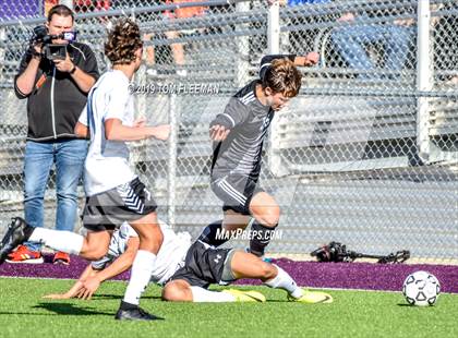 Thumbnail 3 in Blue Valley Southwest vs Maize South (KSHSAA 5A Final) photogallery.
