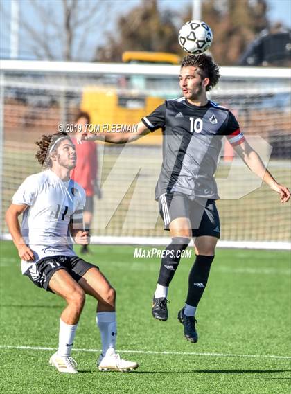Thumbnail 2 in Blue Valley Southwest vs Maize South (KSHSAA 5A Final) photogallery.