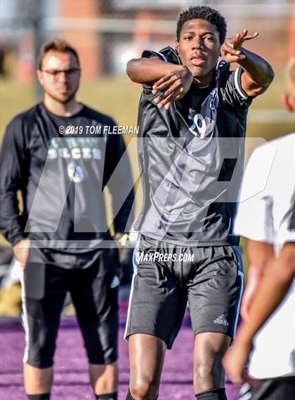 Thumbnail 1 in Blue Valley Southwest vs Maize South (KSHSAA 5A Final) photogallery.