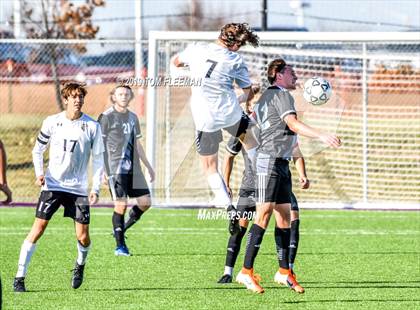 Thumbnail 3 in Blue Valley Southwest vs Maize South (KSHSAA 5A Final) photogallery.