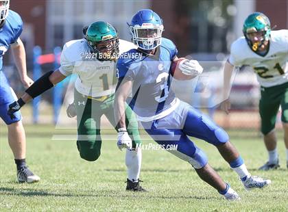 Thumbnail 3 in Ward Melville @ Riverhead photogallery.