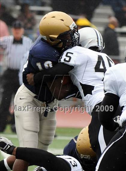 Thumbnail 2 in Harrisburg vs. Bishop McDevitt photogallery.