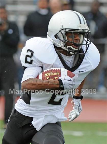 Thumbnail 1 in Harrisburg vs. Bishop McDevitt photogallery.