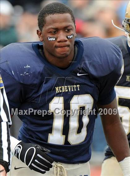 Thumbnail 1 in Harrisburg vs. Bishop McDevitt photogallery.