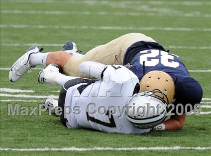 Thumbnail 2 in Harrisburg vs. Bishop McDevitt photogallery.