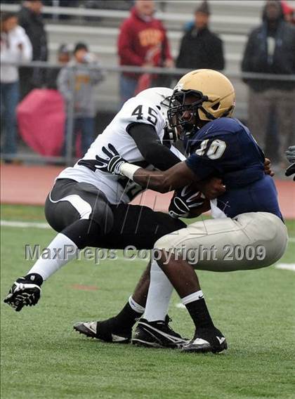 Thumbnail 3 in Harrisburg vs. Bishop McDevitt photogallery.