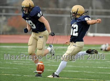 Thumbnail 3 in Harrisburg vs. Bishop McDevitt photogallery.