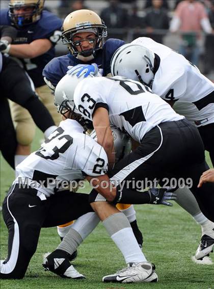 Thumbnail 2 in Harrisburg vs. Bishop McDevitt photogallery.