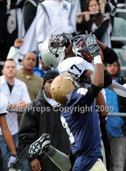 Thumbnail 2 in Harrisburg vs. Bishop McDevitt photogallery.