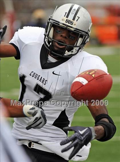 Thumbnail 1 in Harrisburg vs. Bishop McDevitt photogallery.