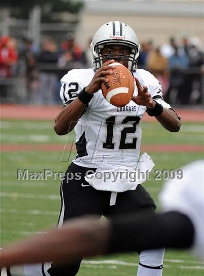 Thumbnail 3 in Harrisburg vs. Bishop McDevitt photogallery.