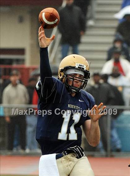 Thumbnail 3 in Harrisburg vs. Bishop McDevitt photogallery.