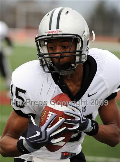 Thumbnail 2 in Harrisburg vs. Bishop McDevitt photogallery.