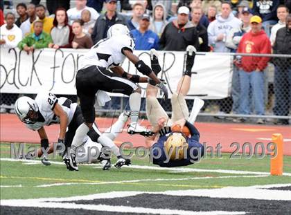 Thumbnail 3 in Harrisburg vs. Bishop McDevitt photogallery.