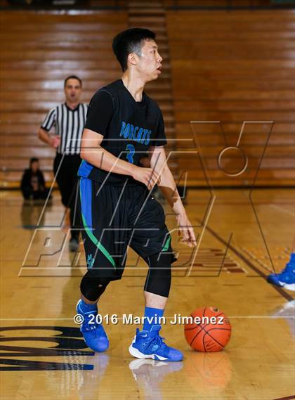 Thumbnail 1 in Robert F. Kennedy Community vs. Lincoln (CIF Los Angeles Section Playoff) photogallery.