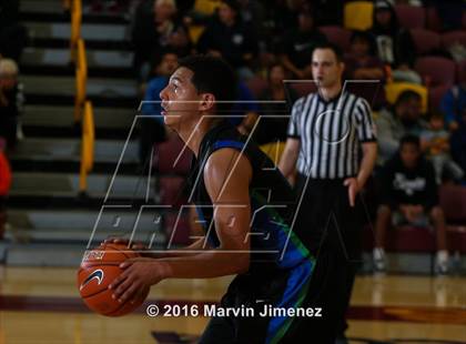 Thumbnail 3 in Robert F. Kennedy Community vs. Lincoln (CIF Los Angeles Section Playoff) photogallery.