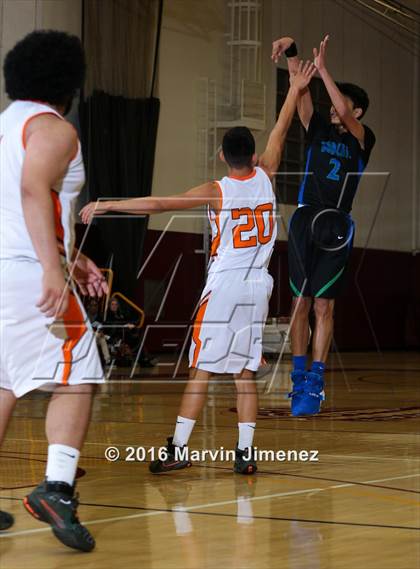 Thumbnail 1 in Robert F. Kennedy Community vs. Lincoln (CIF Los Angeles Section Playoff) photogallery.